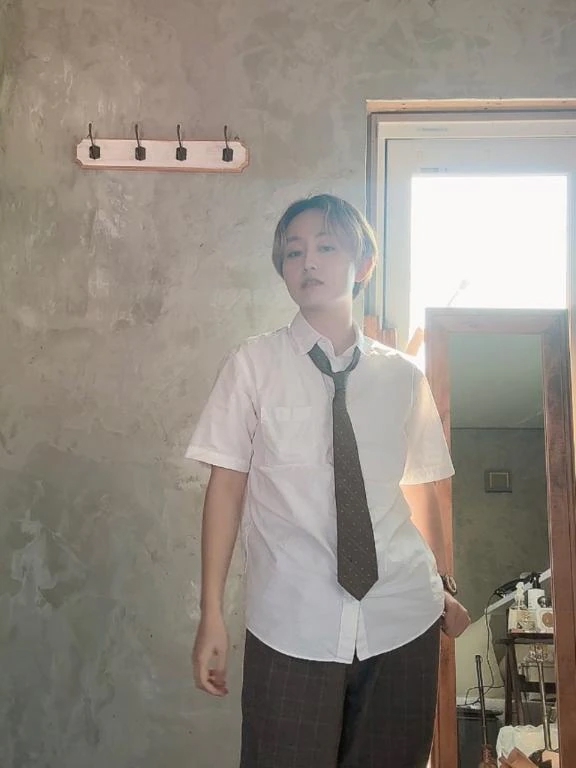 学生っぽい逆光。