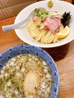 本日は新宿店でお仕事後に