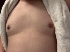 乳首いじり過ぎちゃったかも