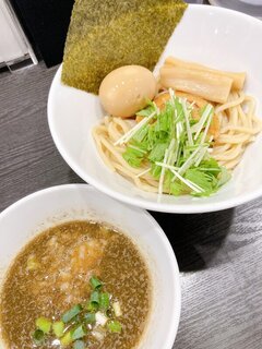上野店でお仕事後につけ麺🍜