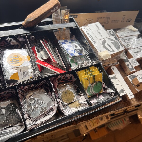 オシャレなアンティーク雑貨屋さんに行ってきた！