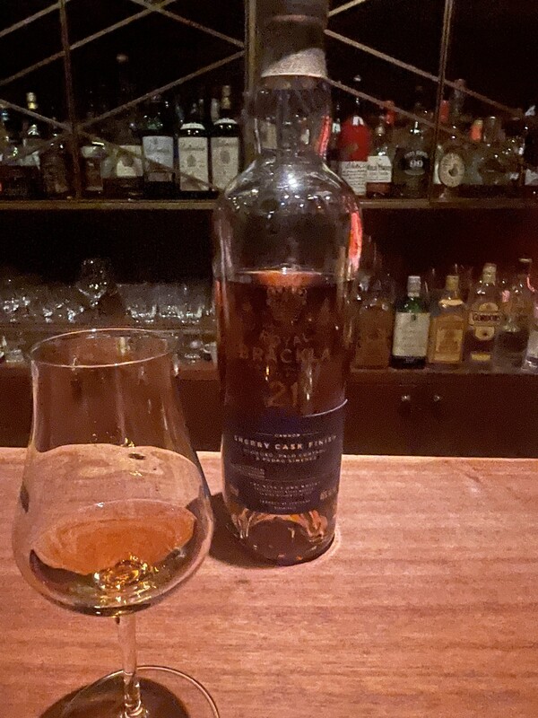 最近お気に入りのバーです！