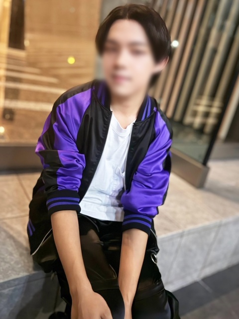 たくや