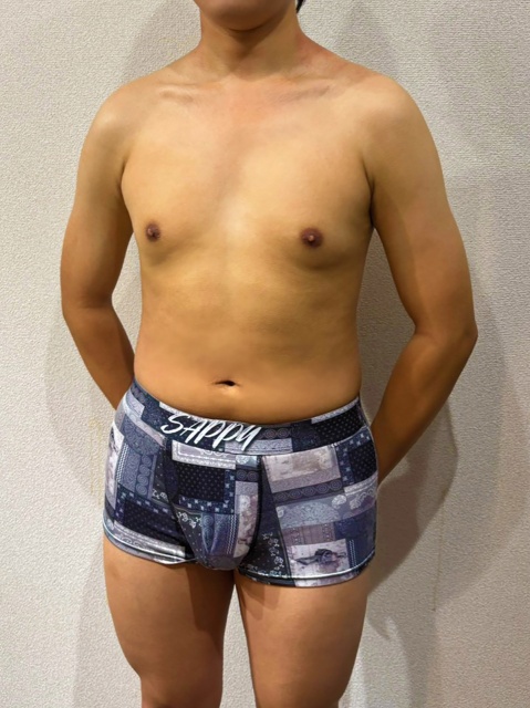 たくや